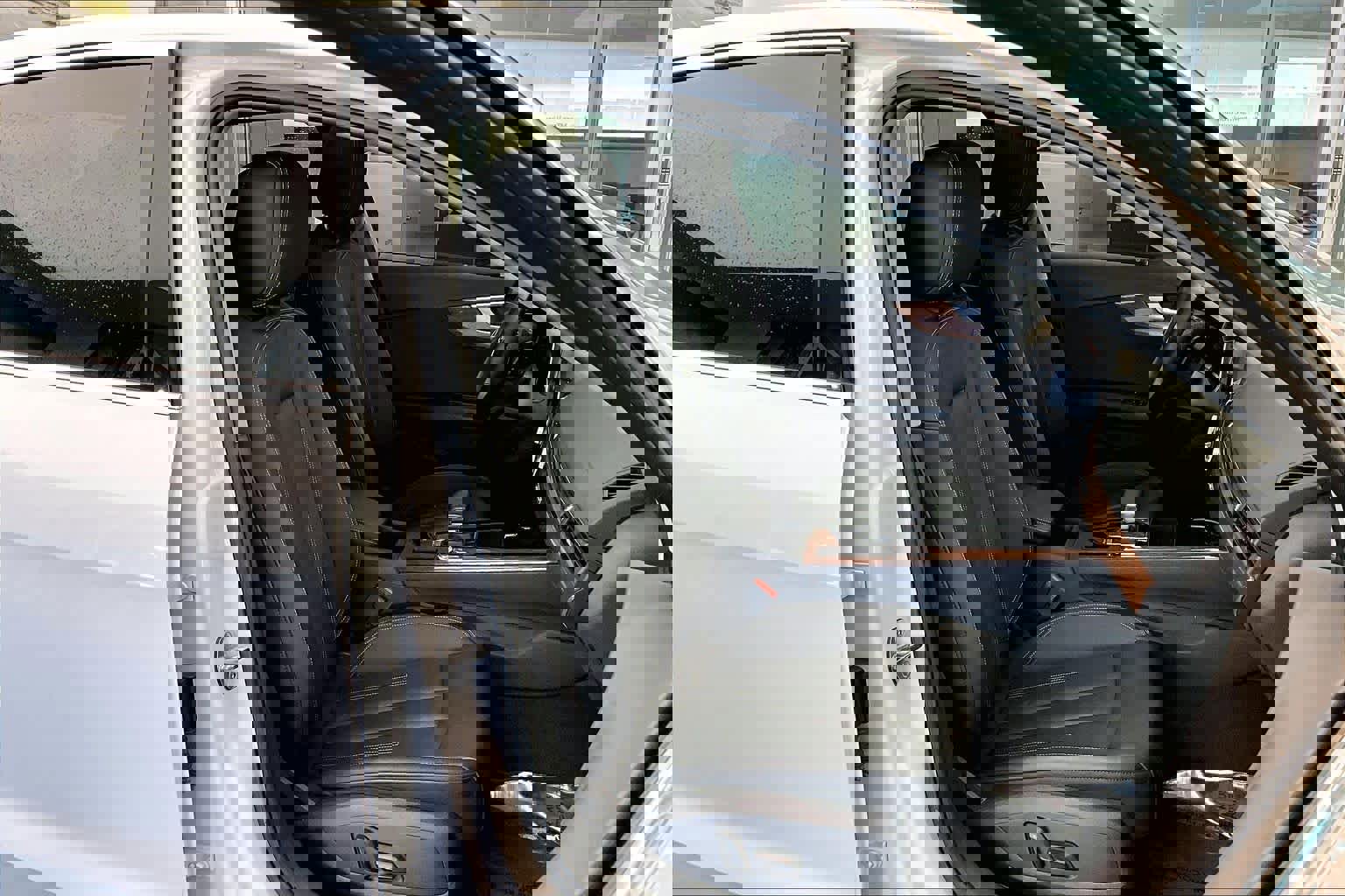 Used 2023 Audi A4 2.0T Premium w/ Convenience Package image 9