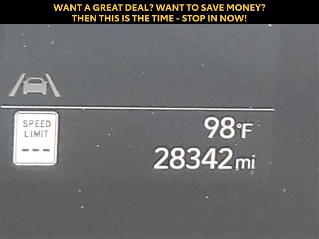Used 2025 Hyundai Kona SEL AWD/4WD image 9