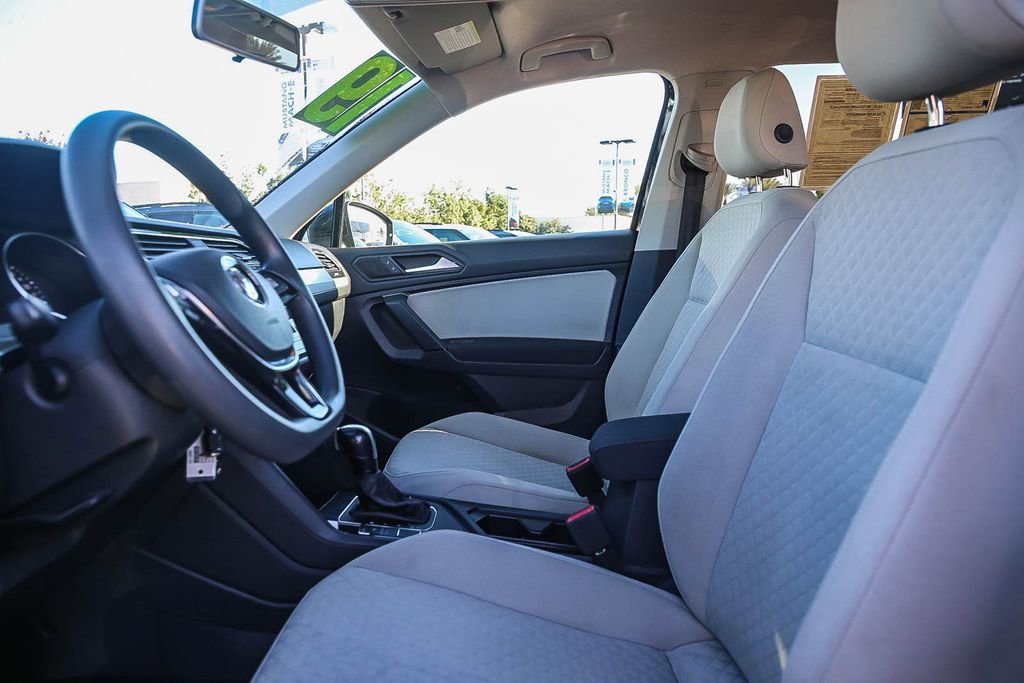 Used 2019 Volkswagen Tiguan S w/ Driver Assistance Package FWD image 22
