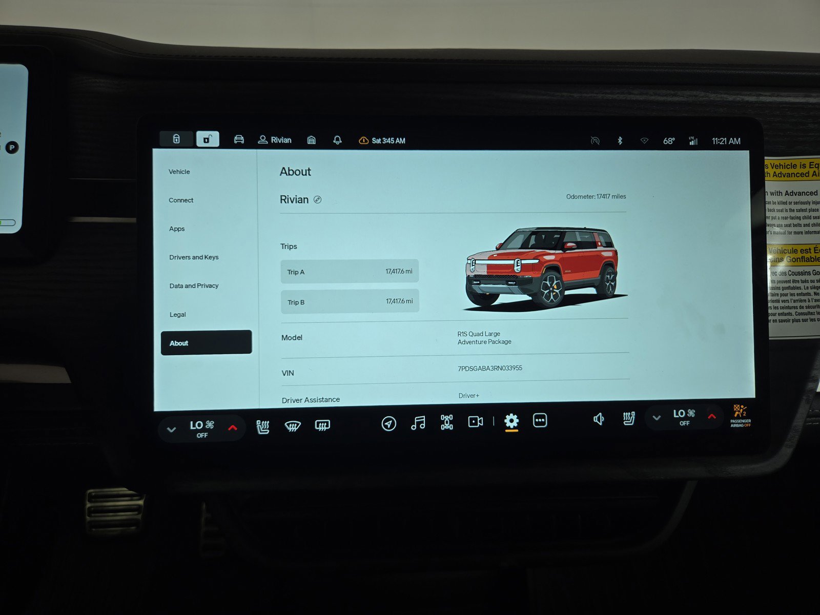 Used 2024 Rivian R1S Adventure AWD/4WD image 29