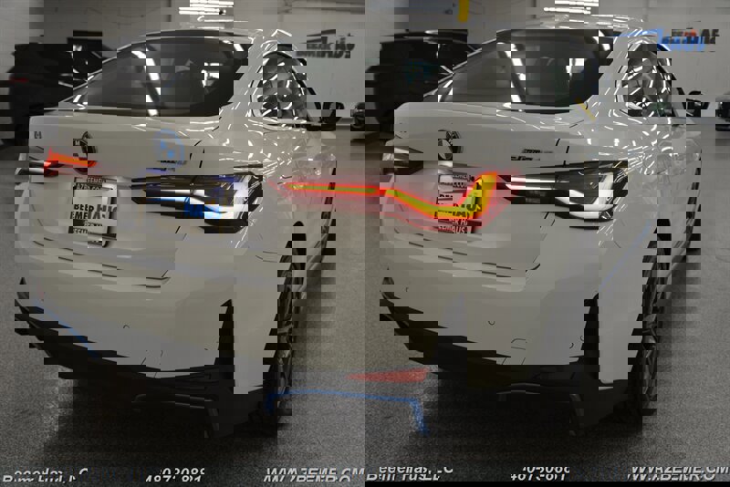 Used 2022 BMW i4 eDrive40 image 43