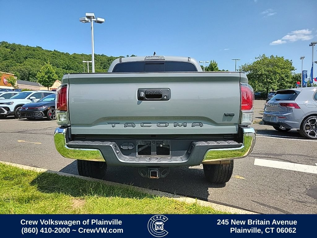 Used 2020 Toyota Tacoma TRD Off-Road AWD/4WD image 33