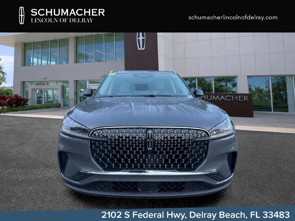 New 2027 Lincoln Aviator 2WD image 2