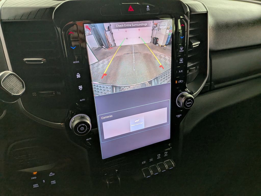 Used 2025 RAM 2500 Big Horn image 27