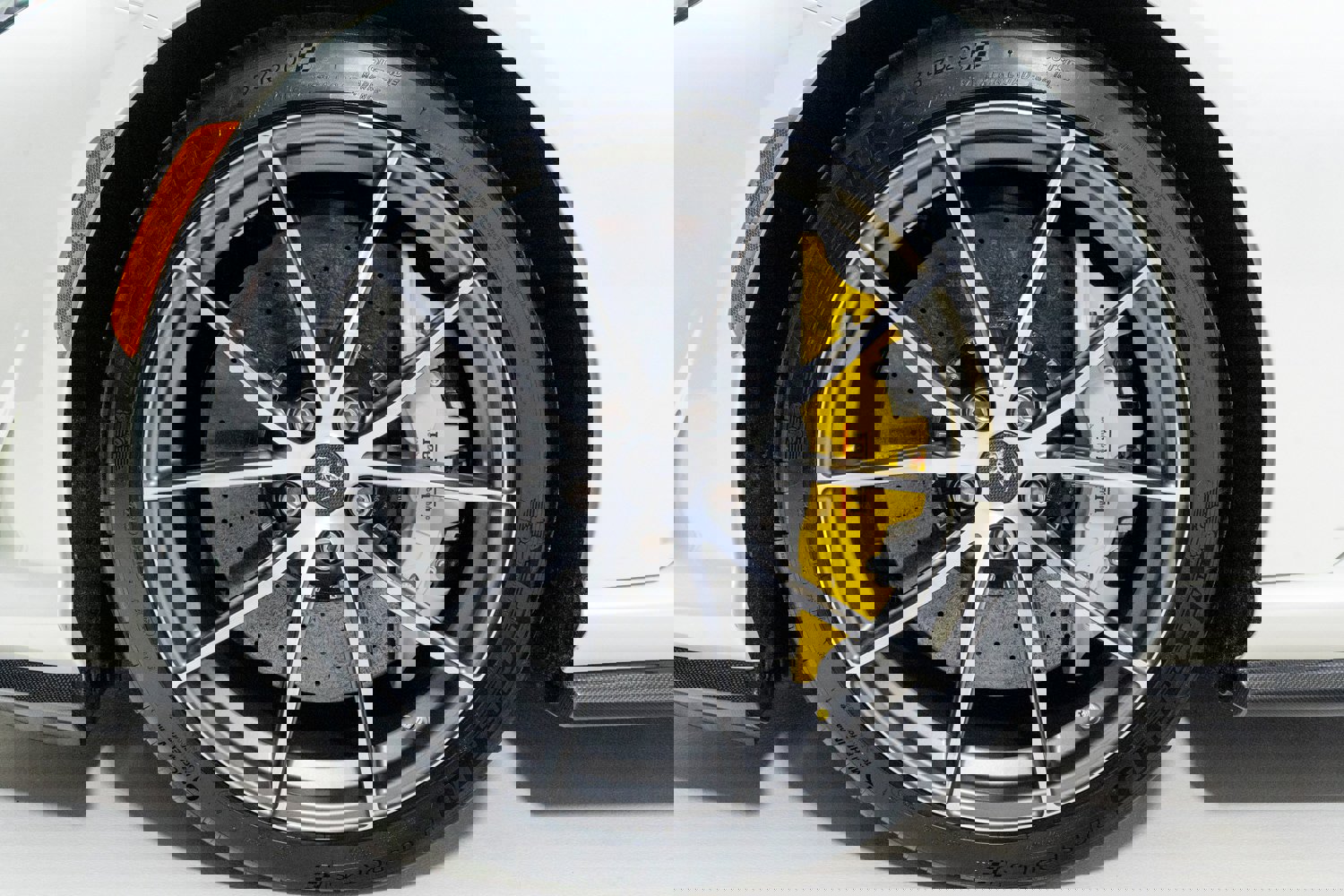 Certified 2021 Ferrari 812 GTS RWD image 22