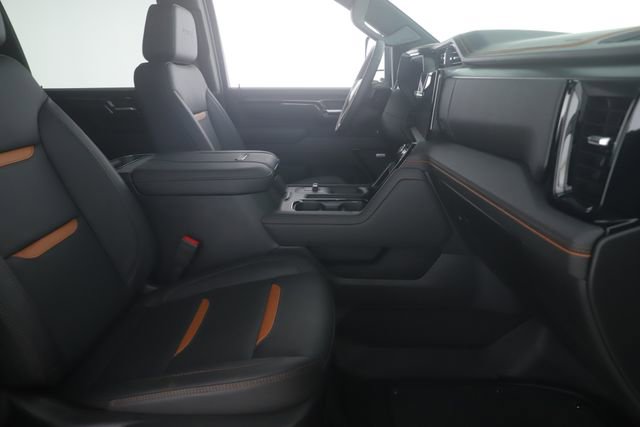 Used 2026 GMC Sierra 2500 AT4 w/ AT4 Preferred Package AWD/4WD image 32