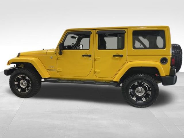 Used 2015 Jeep Wrangler Unlimited Sahara w/ Connectivity Group image 3