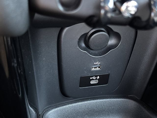 Used 2021 MINI Cooper John Cooper Works GP FWD image 39