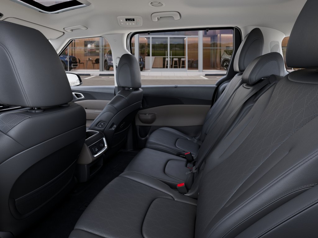 New 2027 Kia Carnival SX FWD image 19