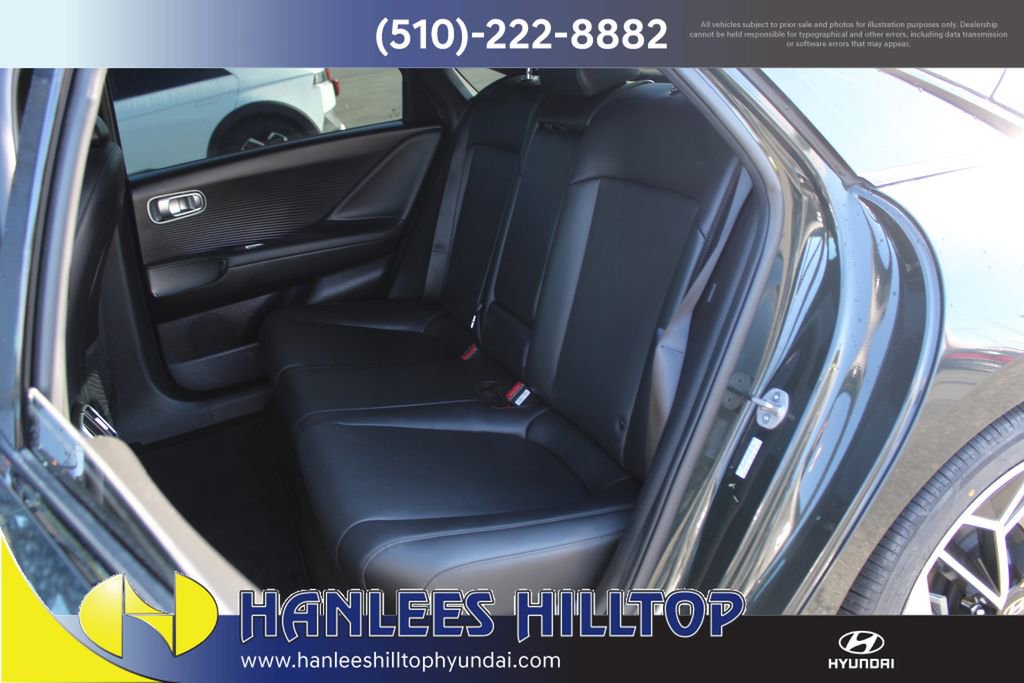 Used 2023 Hyundai Ioniq 6 Limited image 17