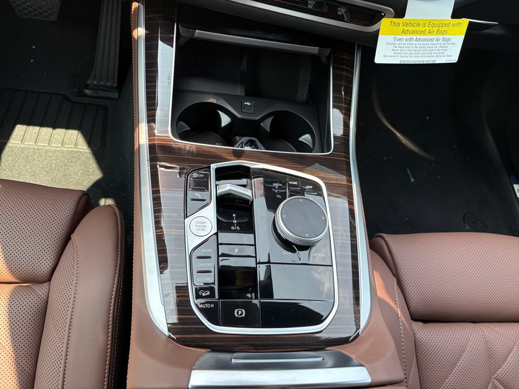 New 2026 BMW X5 xDrive40i w/ Premium Package AWD/4WD image 11