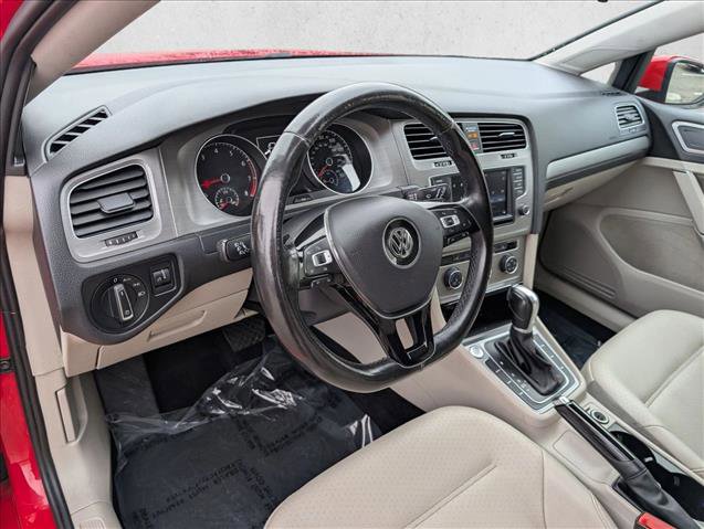 Used 2017 Volkswagen Golf Wolfsburg Edition image 9