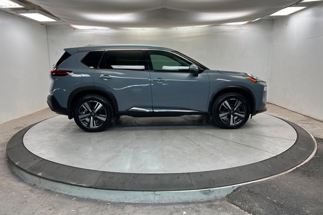 Used 2023 Nissan Rogue SL w/ SL Premium Package image 6