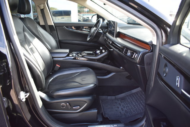 Used 2022 Lincoln Nautilus Reserve w/ Monochromatic Package AWD/4WD image 49