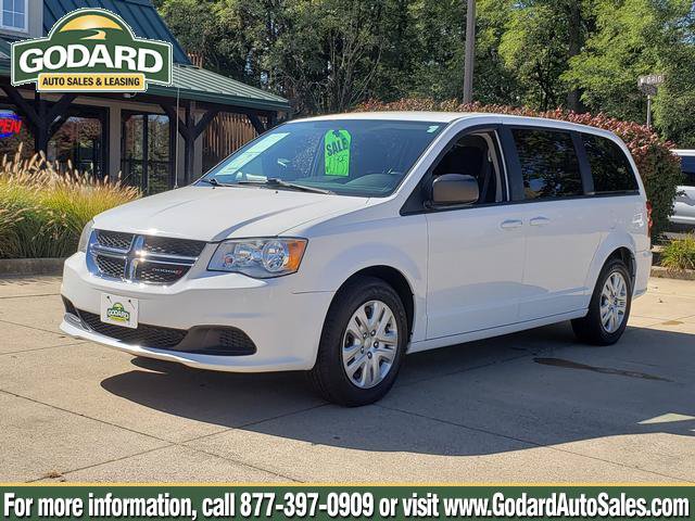 Used 2018 Dodge Grand Caravan SE w/ UConnect Hands-Free Group