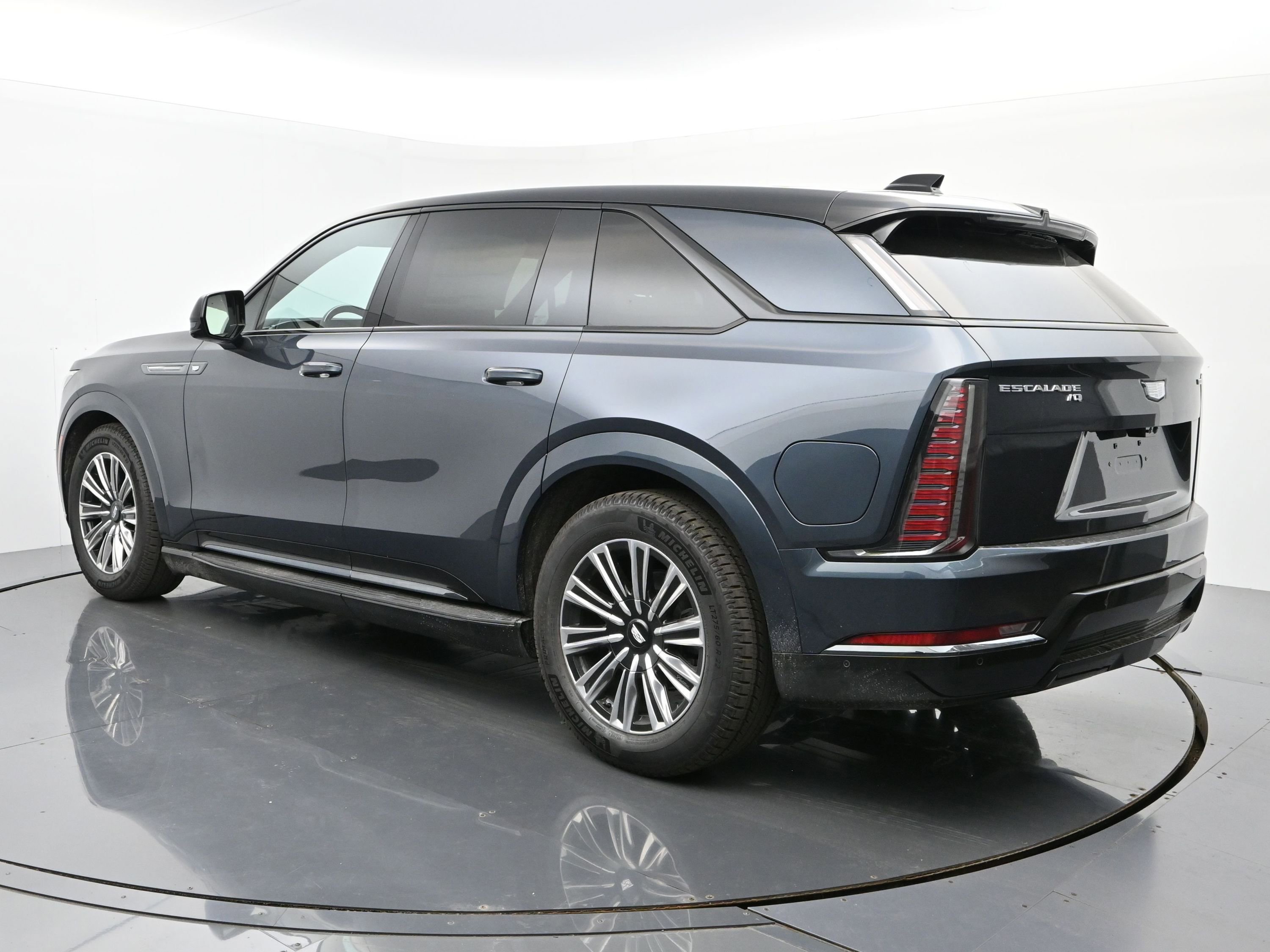 New 2026 Cadillac Escalade IQ Sport 1 w/ LPO, Floor Liner Package image 3