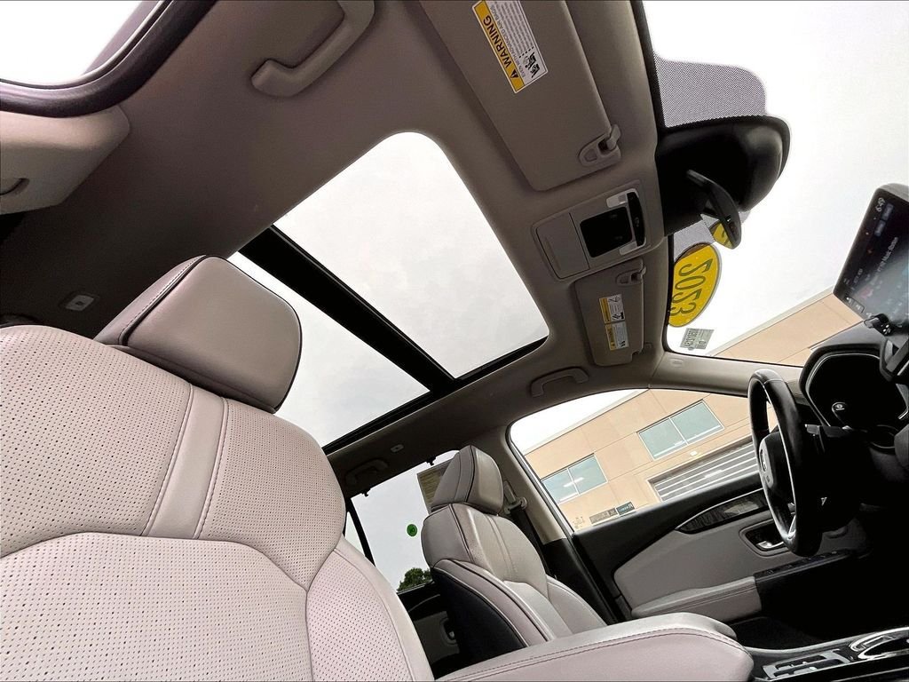 Used 2023 Honda Pilot Elite image 22