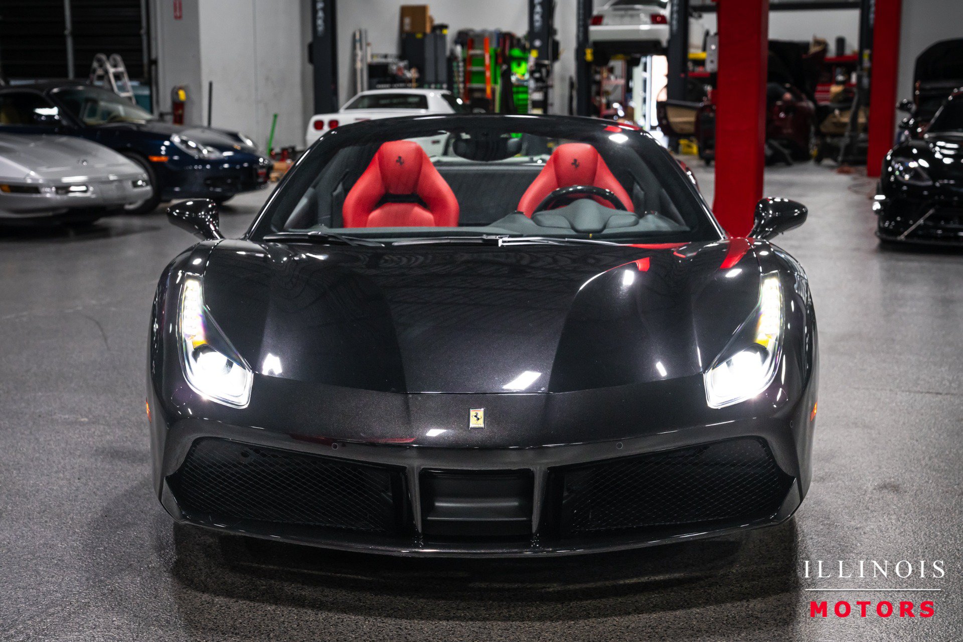 Used 2019 Ferrari 488 Spider RWD image 8