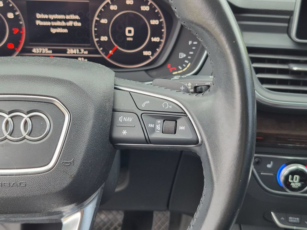 Used 2019 Audi Q5 2.0T Premium Plus w/ Premium Plus Package AWD/4WD image 17