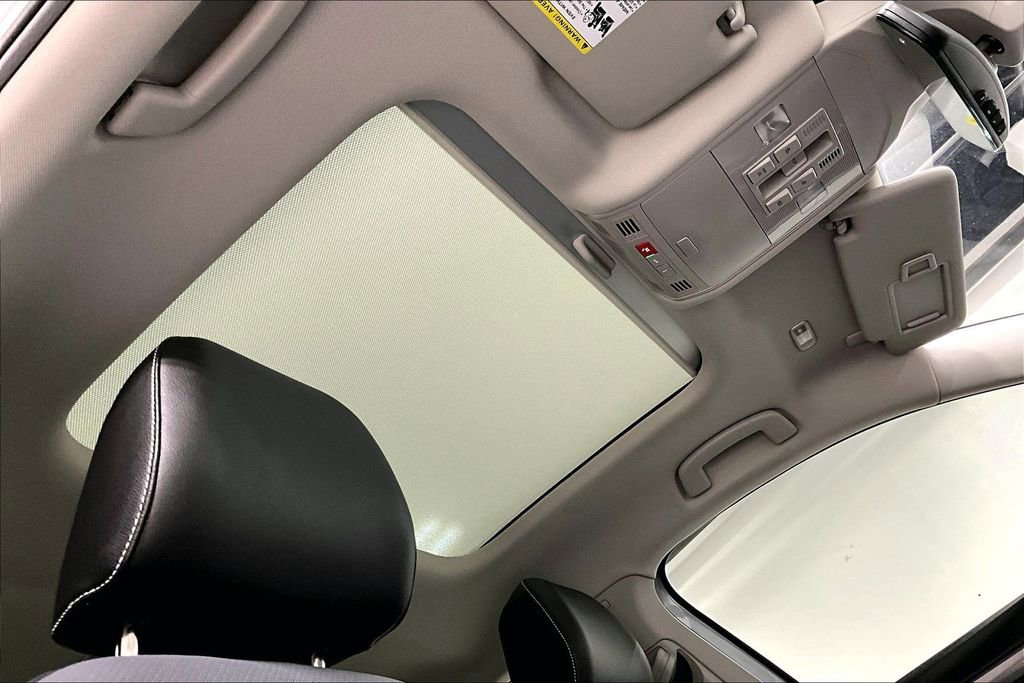 Used 2025 Volkswagen Jetta SEL image 20