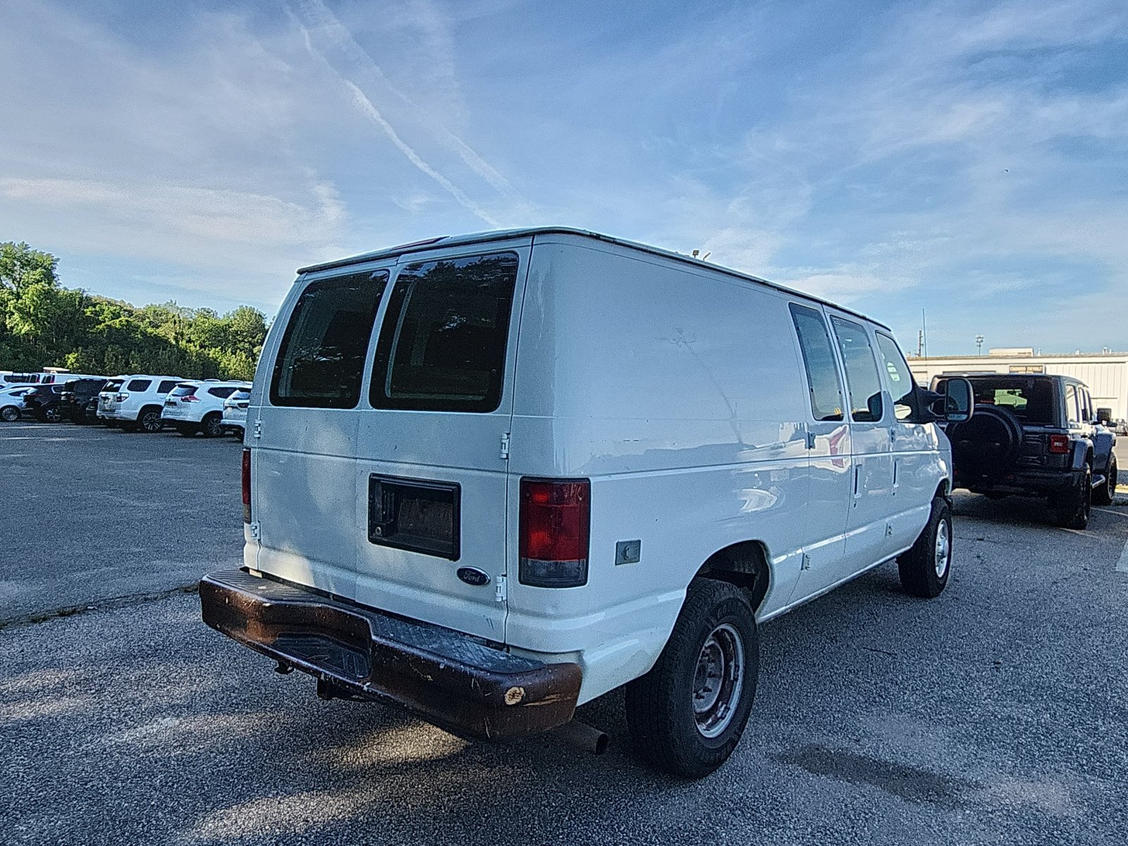 Used 2011 Ford E-250 and Econoline 250 RWD image 5