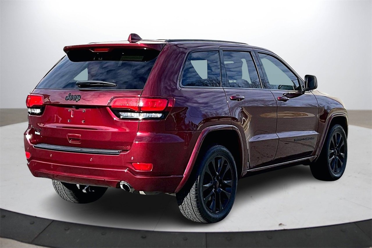Certified 2018 Jeep Grand Cherokee Altitude image 8