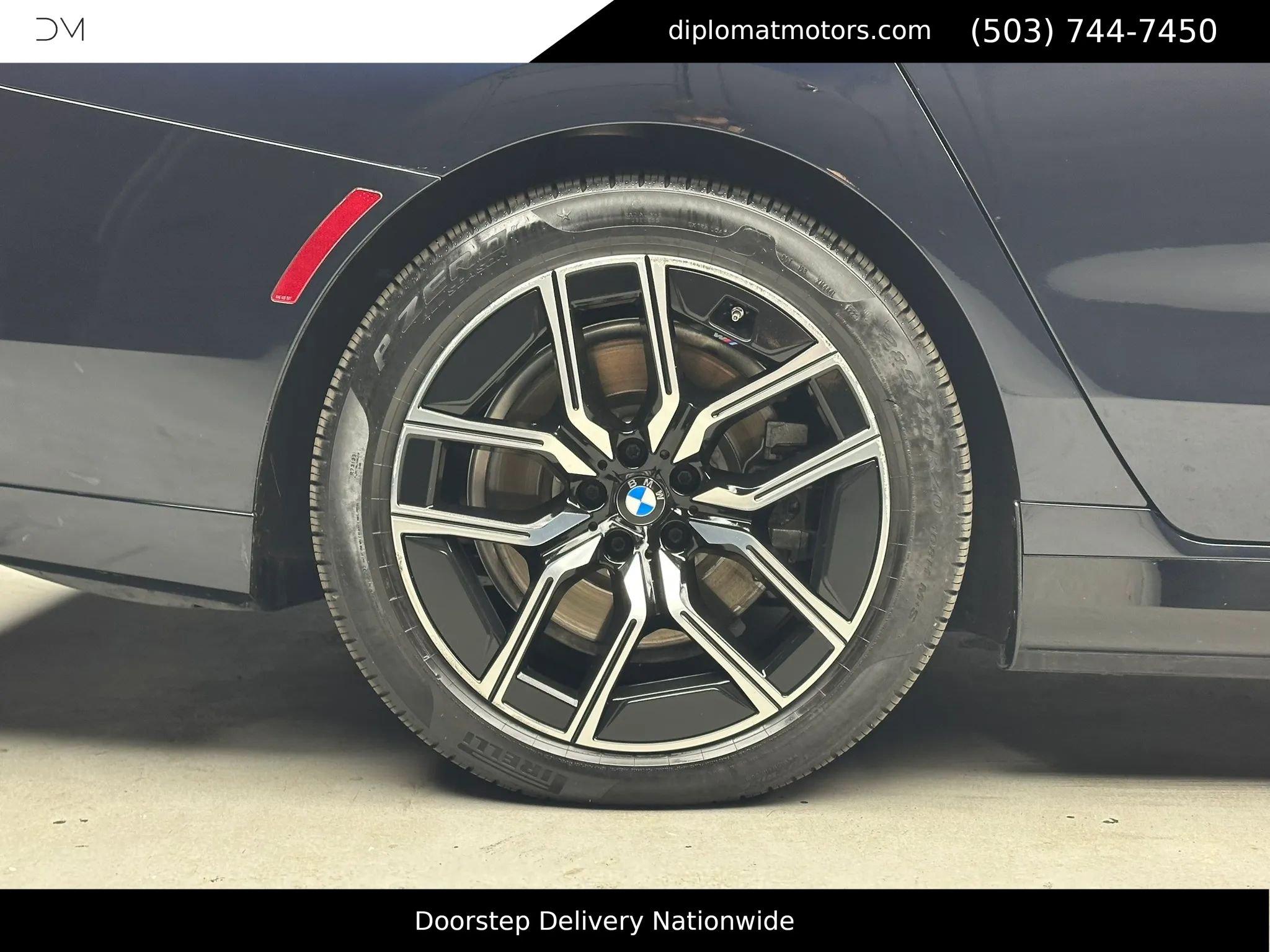 Used 2024 BMW i7 xDrive60 image 42