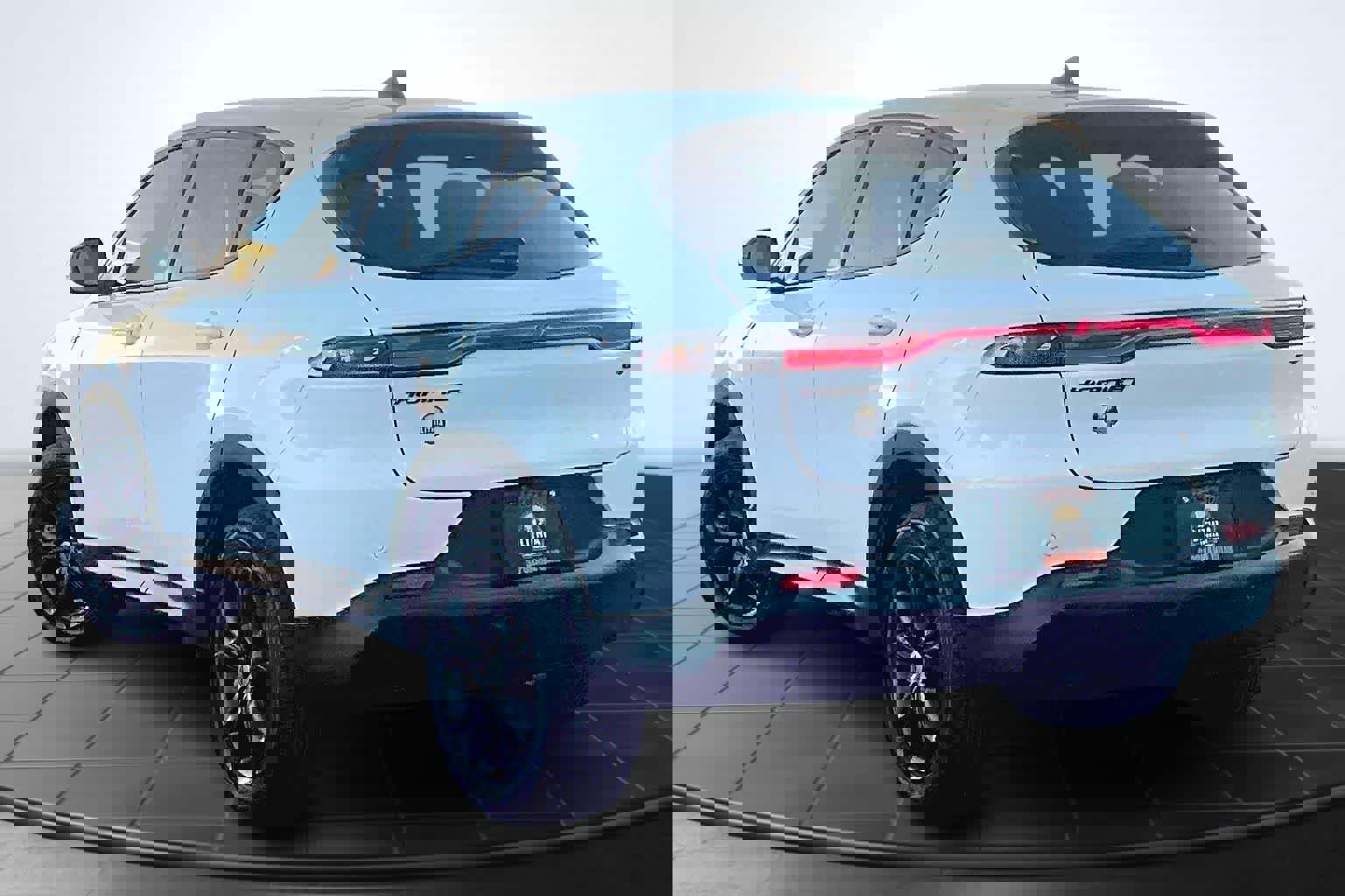 Used 2024 Dodge Hornet GT w/ GT Blacktop Package image 4