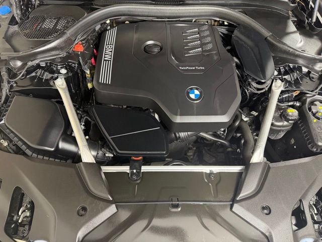 Used 2023 BMW 530i xDrive image 25