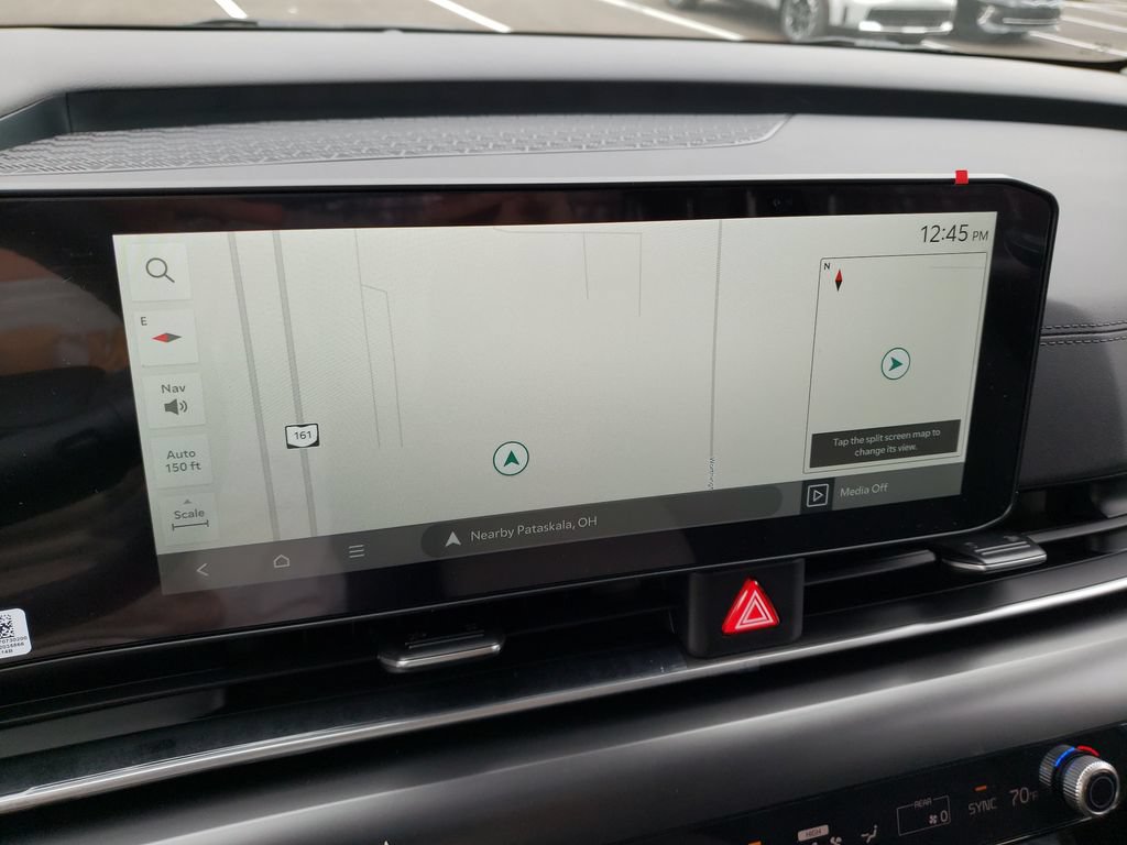 New 2026 Kia Carnival FWD image 18