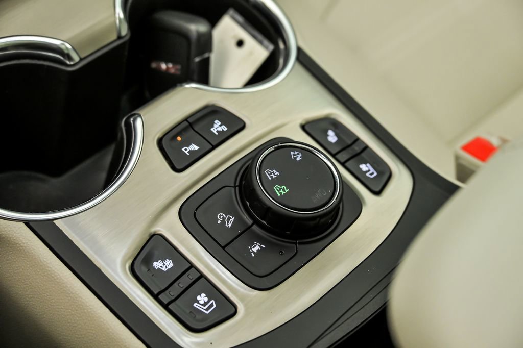 Used 2022 GMC Terrain Denali w/ Denali Premium Package image 27