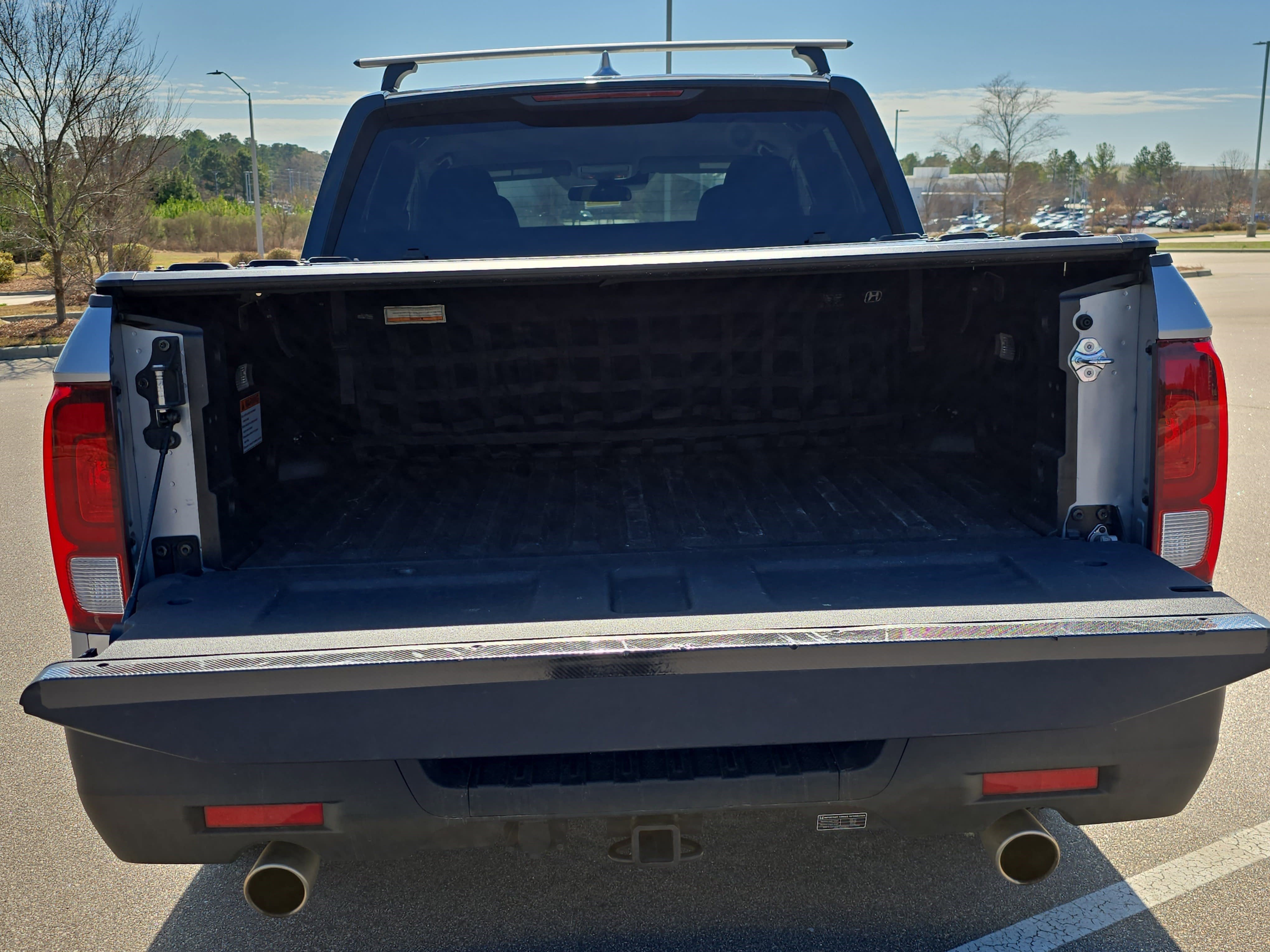 Used 2024 Honda Ridgeline Sport image 13