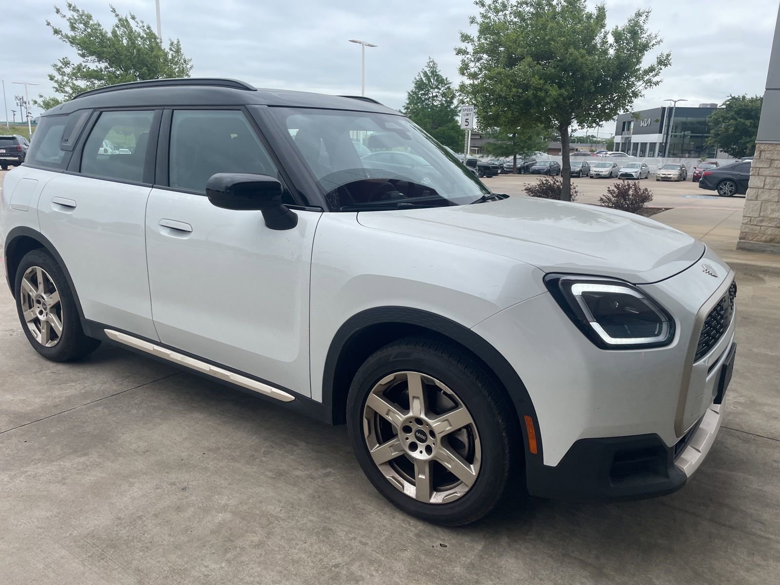 Used 2025 MINI Cooper Countryman S AWD/4WD image 4