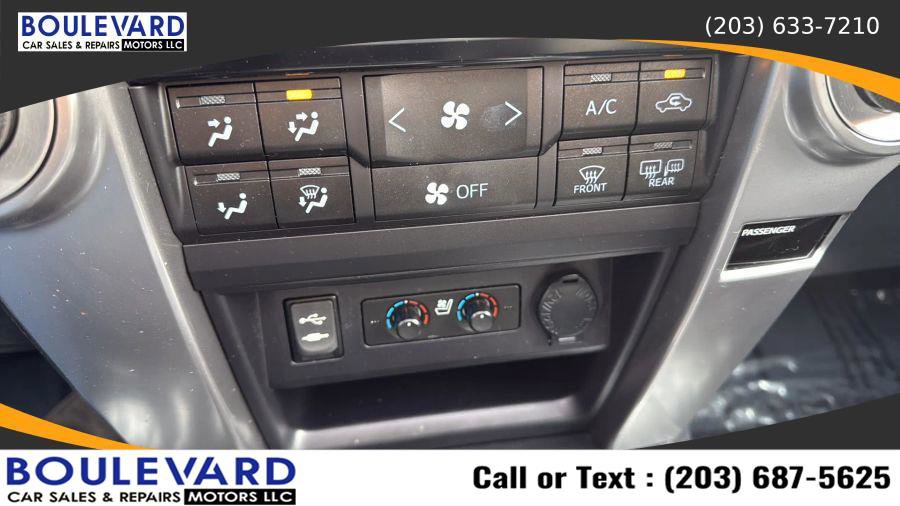 Used 2014 Toyota 4Runner Limited image 18