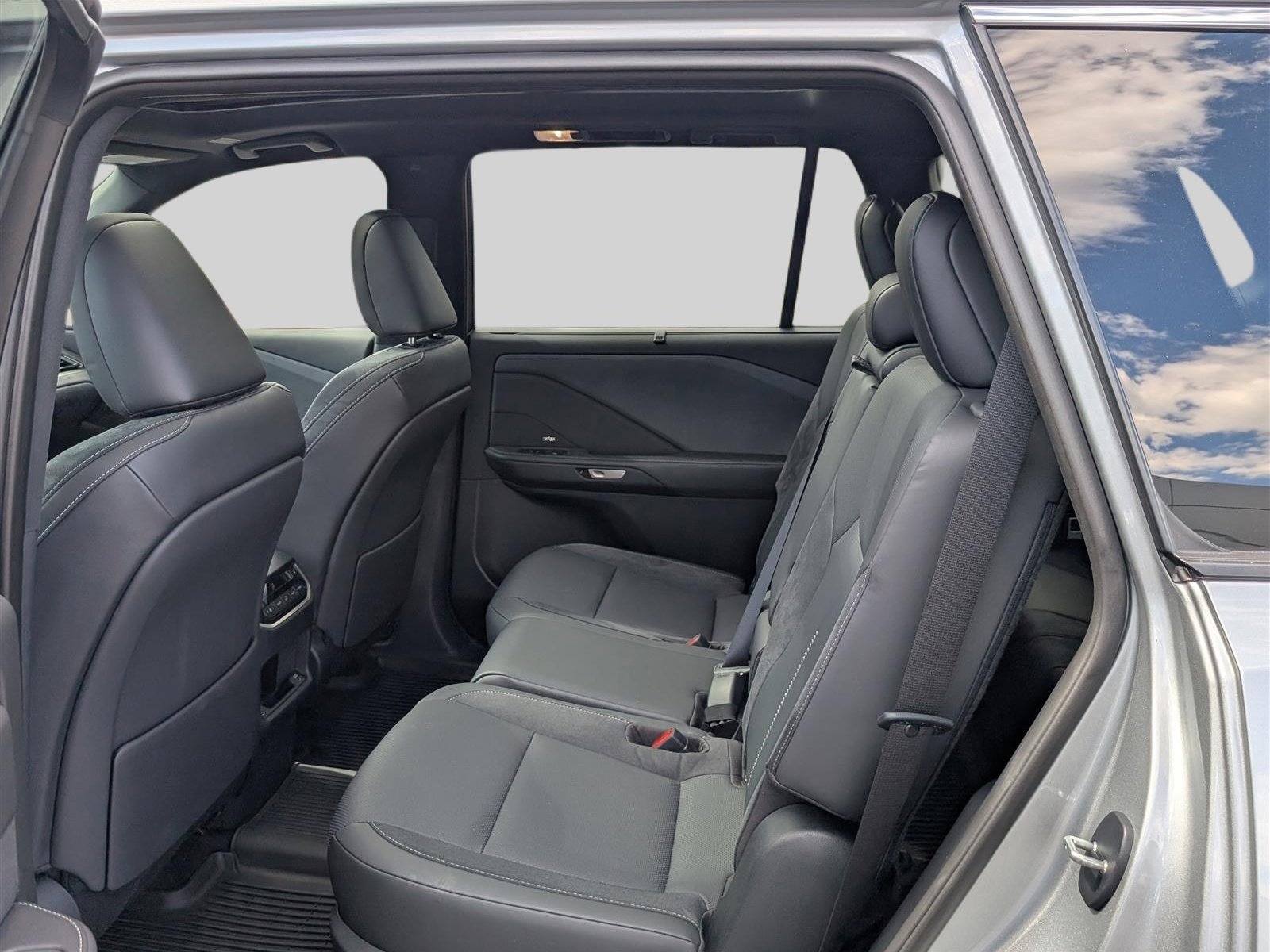 Used 2025 Lexus TX 350 AWD image 16