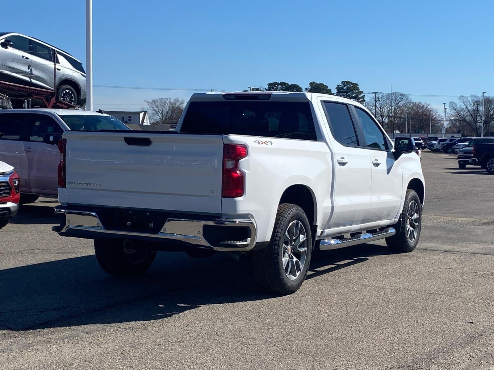 New 2026 Chevrolet Silverado 1500 LT w/ Safety Package AWD/4WD image 3