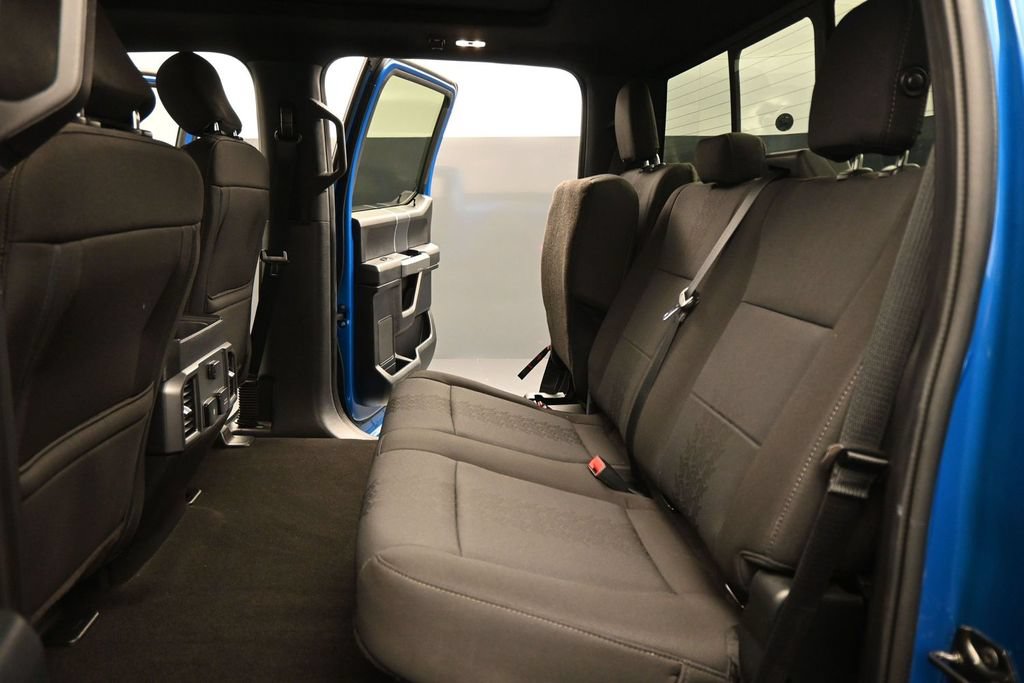 Used 2019 Ford F150 XLT w/ Equipment Group 302A Luxury AWD/4WD image 18