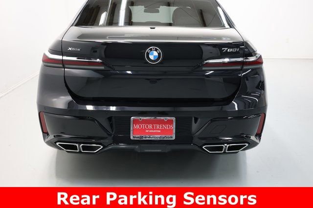 Used 2024 BMW 760i xDrive w/ Executive Package image 29
