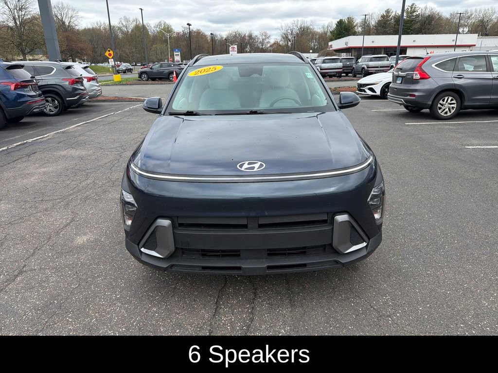 Used 2025 Hyundai Kona SEL image 8
