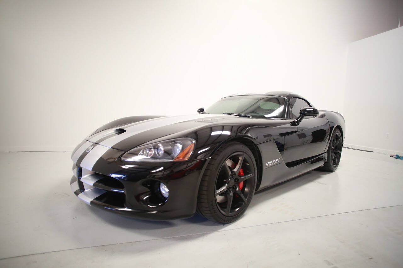Used 2006 Dodge Viper SRT-10 RWD image 1