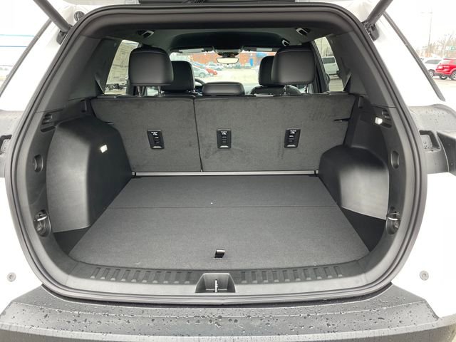 New 2026 Chevrolet Equinox LT w/ Convenience Package II image 21