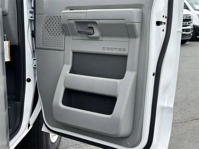 New 2025 Ford E-350 and Econoline 350 Super Duty w/ Driver's Safety Package image 30