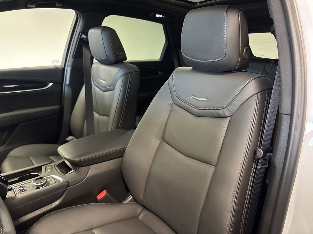 New 2025 Cadillac XT5 Premium Luxury w/ Technology Package image 22