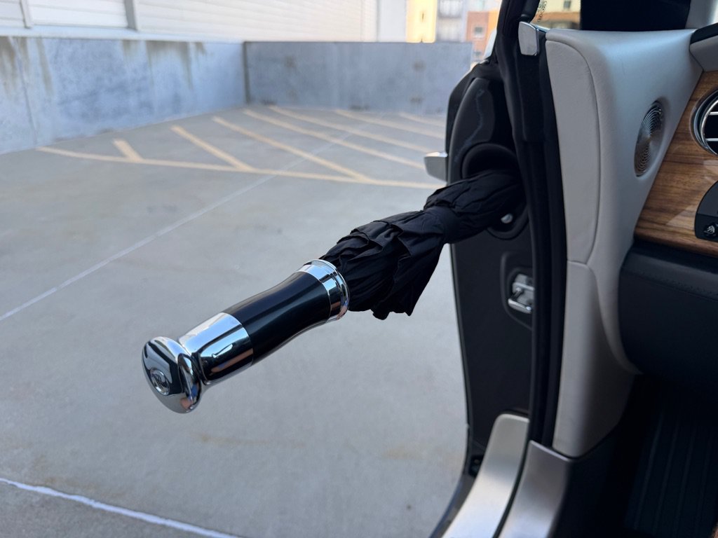 Used 2017 Rolls-Royce Wraith RWD image 25