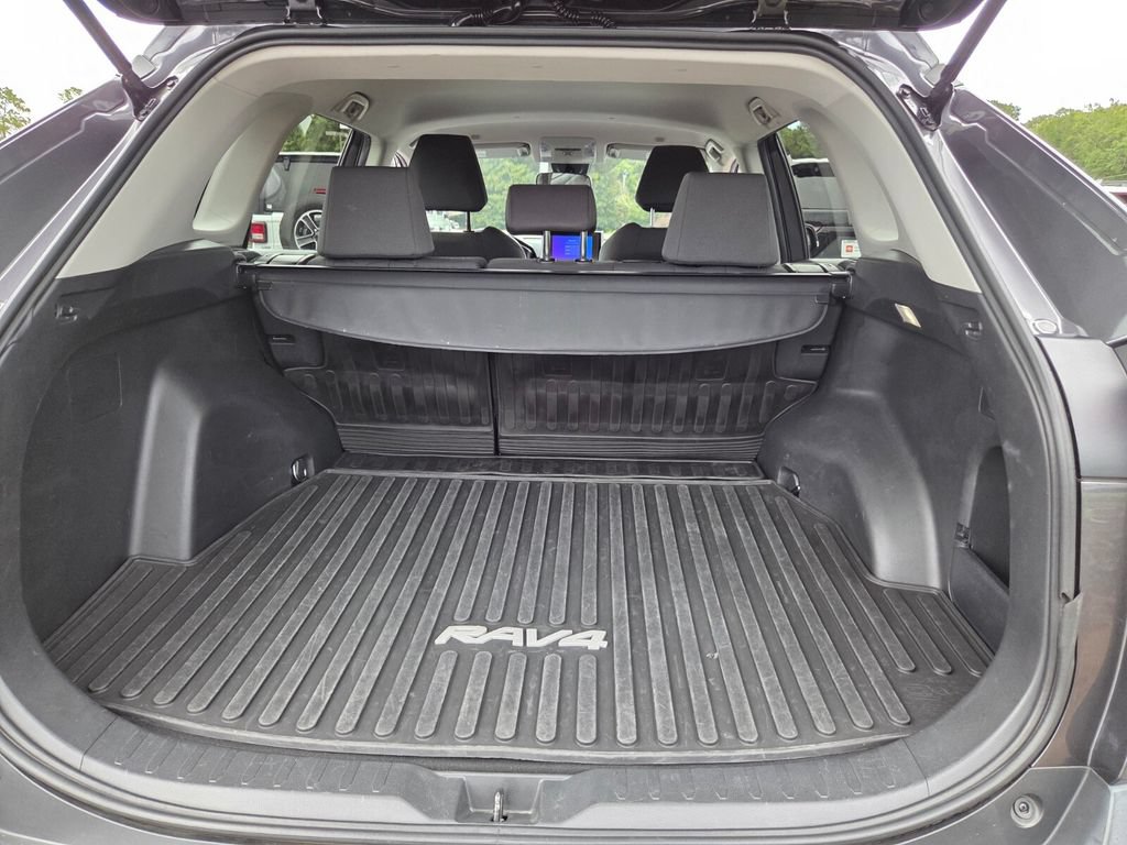 Certified 2024 Toyota RAV4 XLE FWD image 12
