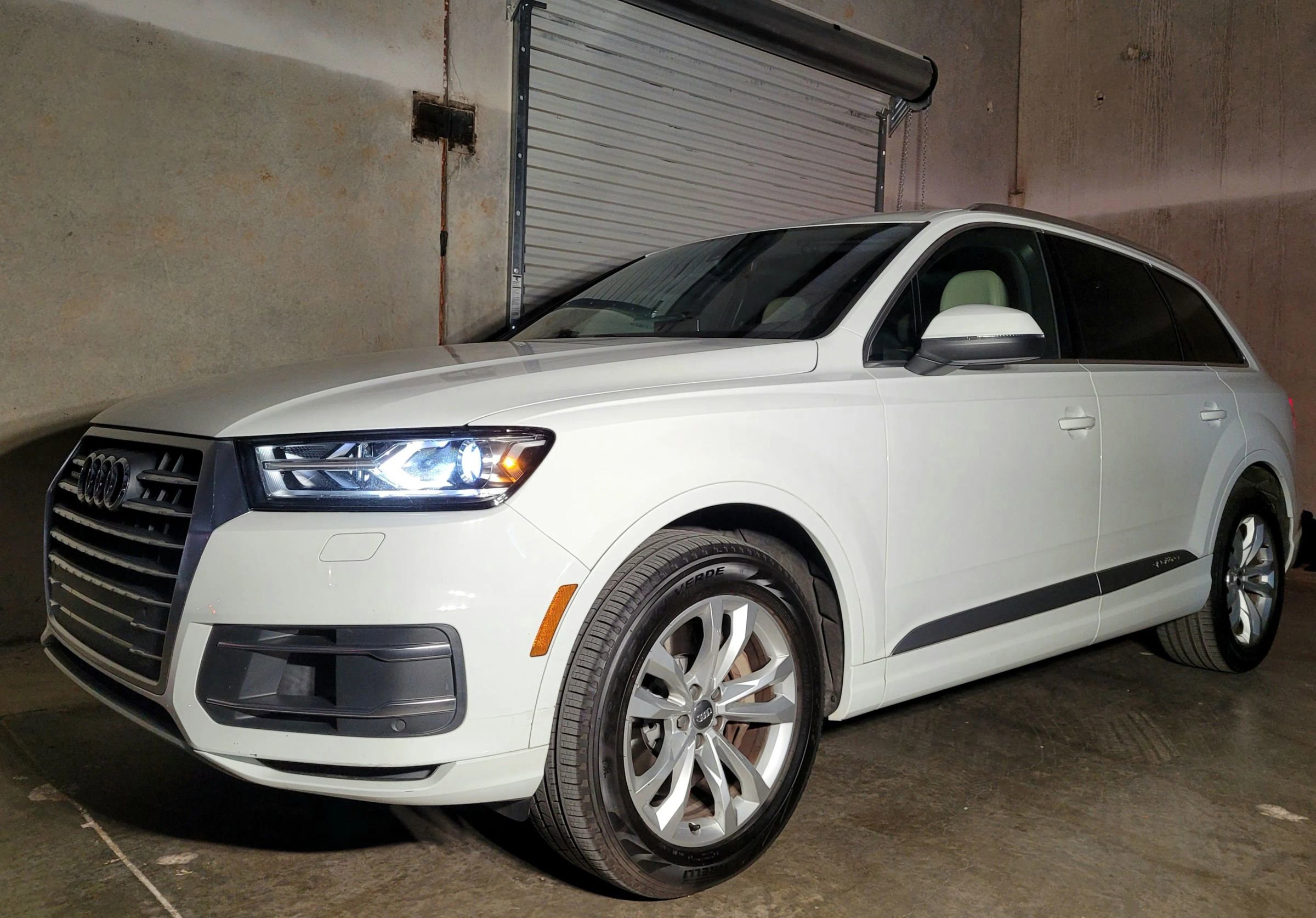 Used 2017 Audi Q7 3.0T Premium image 6