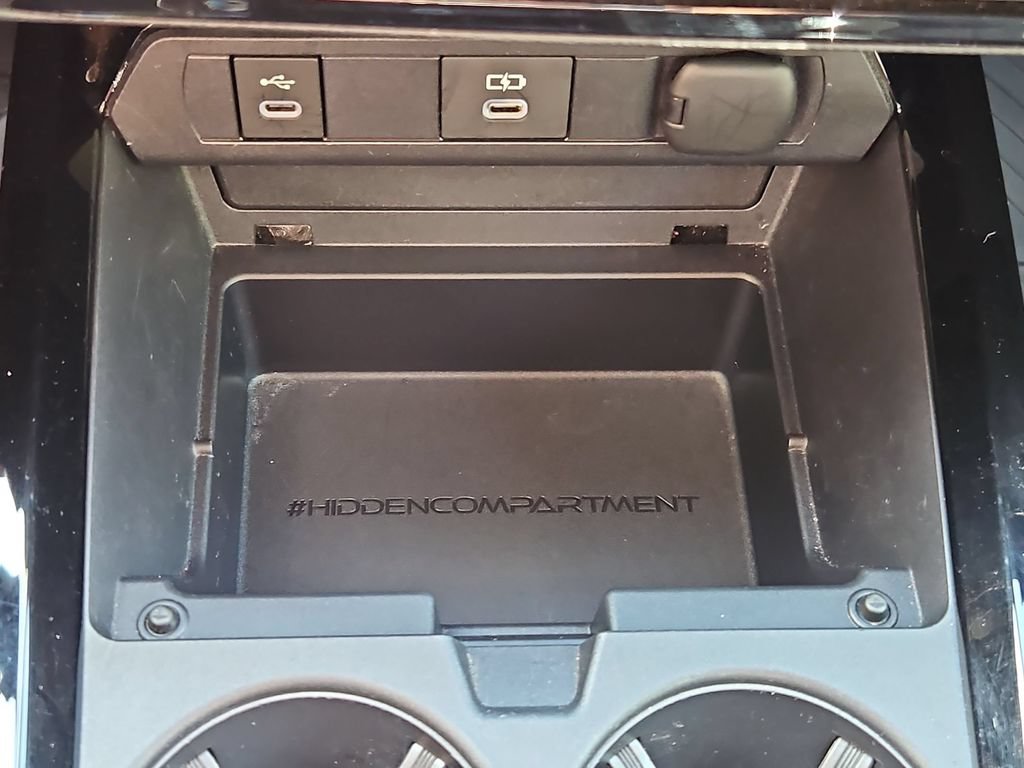 Used 2024 Toyota Prius Prime FWD image 26