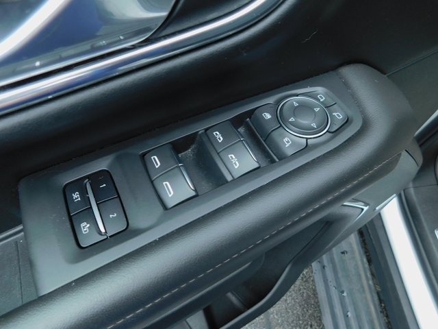 Used 2023 Chevrolet Tahoe High Country image 31