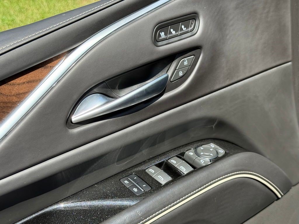 Certified 2022 Cadillac Escalade Sport Platinum RWD image 22