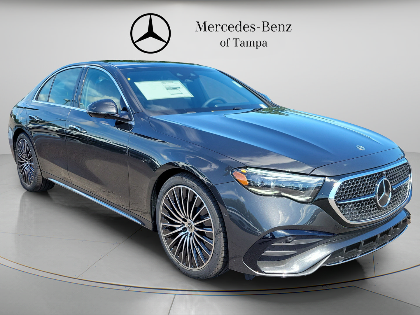 New 2027 Mercedes-Benz E 450 4MATIC Sedan image 4